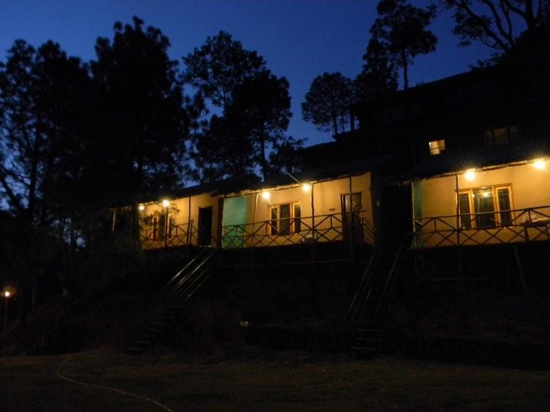 The Mud House Resort Kasauli Exterior photo