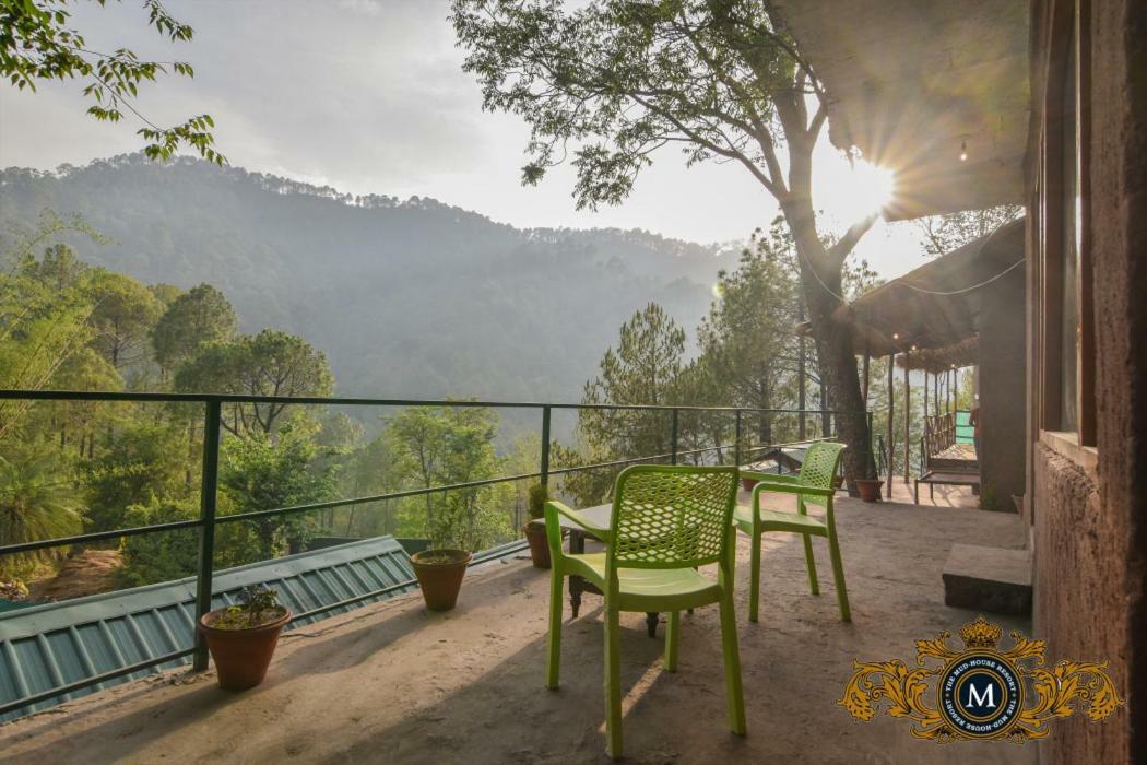 The Mud House Resort Kasauli Exterior photo